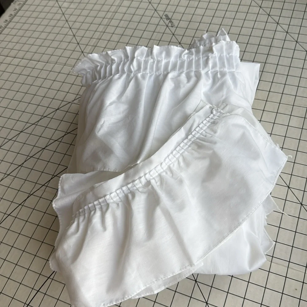 Vintage Sears White Ruffled Curtain Set–2 Pairs with Tiebacks – 48” x 51” Panels